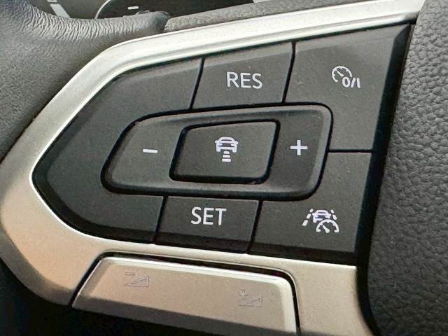 Golf Variantハイブリッド eTSI Active 内装他