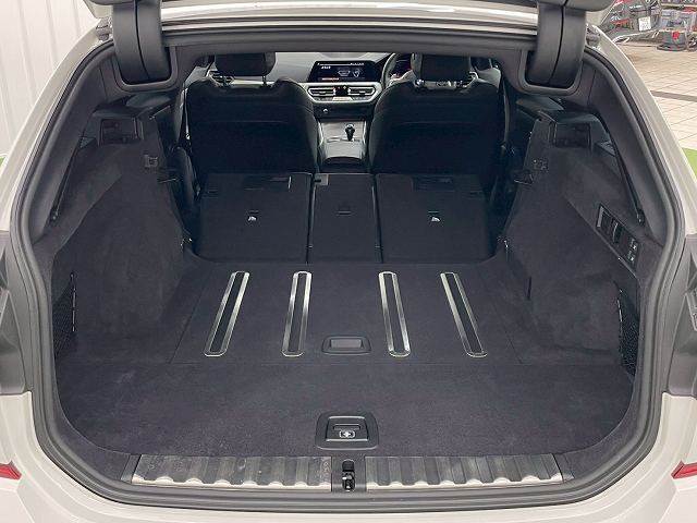 BMW 3Series Touringの画像11