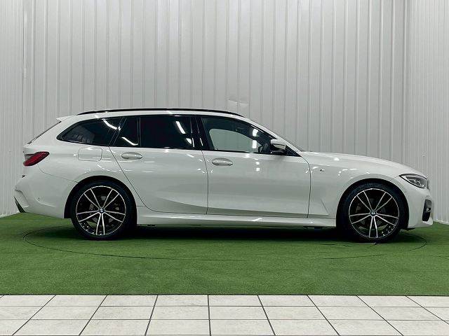BMW 3Series Touringの画像14