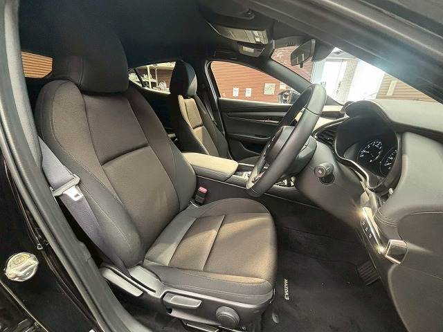 マツダ MAZDA3 FASTBACKの画像8