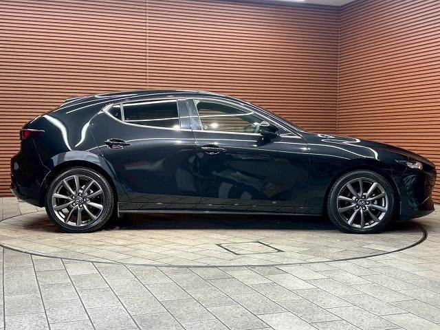 マツダ MAZDA3 FASTBACKの画像18