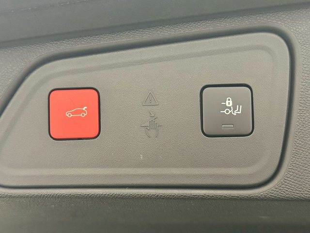 プジョー 3008の画像8