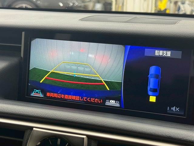 ISIS300h “F SPORT” 内装他