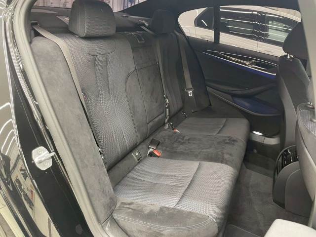 BMW 5Series Sedanの画像10