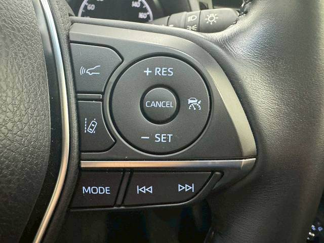 カムリG“レザーパッケージ” 内装他