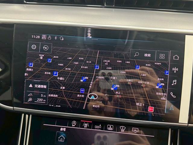 A855 TFSI quattro 内装他