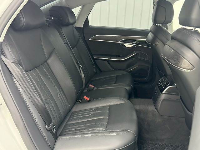 アウディ A8の画像10