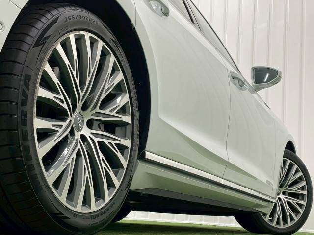 アウディ A8の画像19