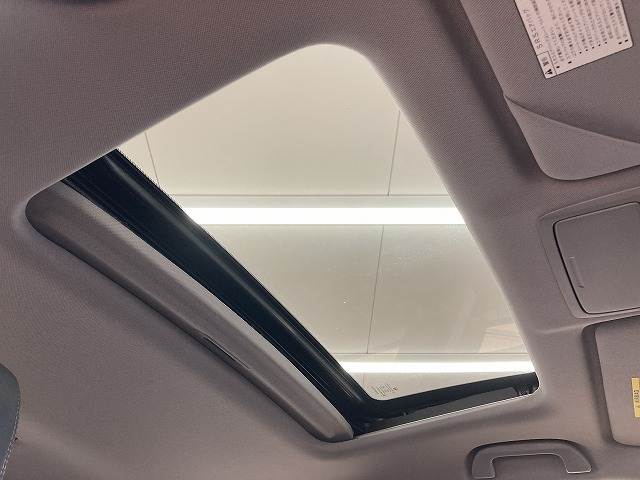 ホンダ アコードハイブリッドの画像7