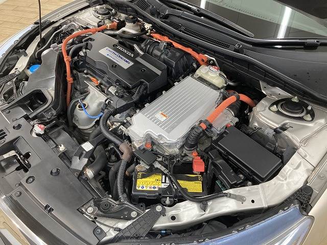 ホンダ アコードハイブリッドの画像18