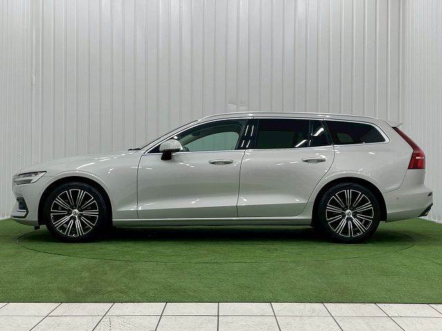 ボルボ V60の画像15