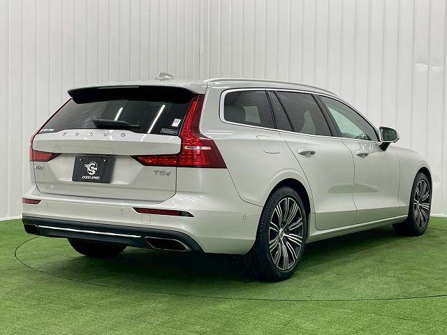 ボルボ V60の画像16