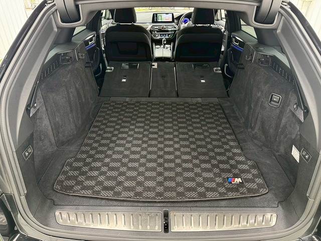 BMW 5Series Touringの画像11