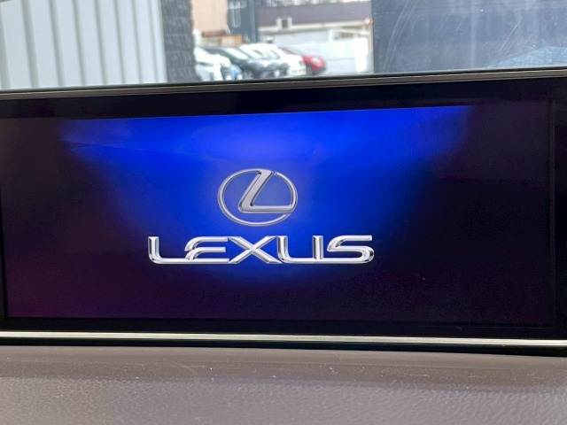 RXRX450h version L 内装他