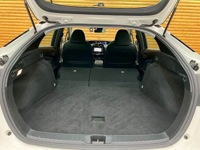 トヨタ プリウスの画像20