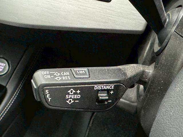 A4 Avant35 TFSI S line 内装他