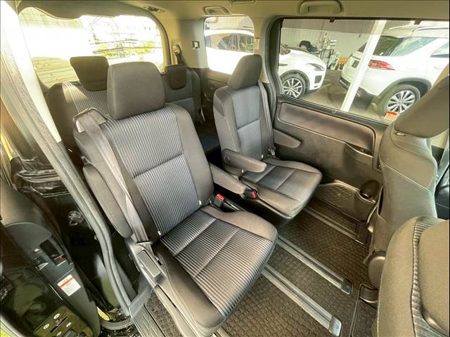 ヴォクシーZS煌 内装他