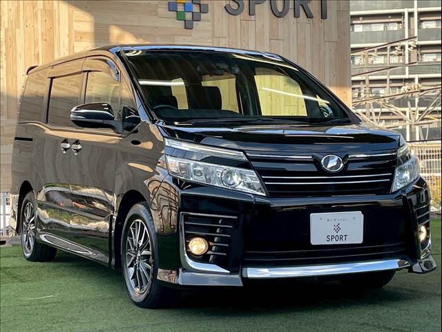 トヨタ ヴォクシーの画像16