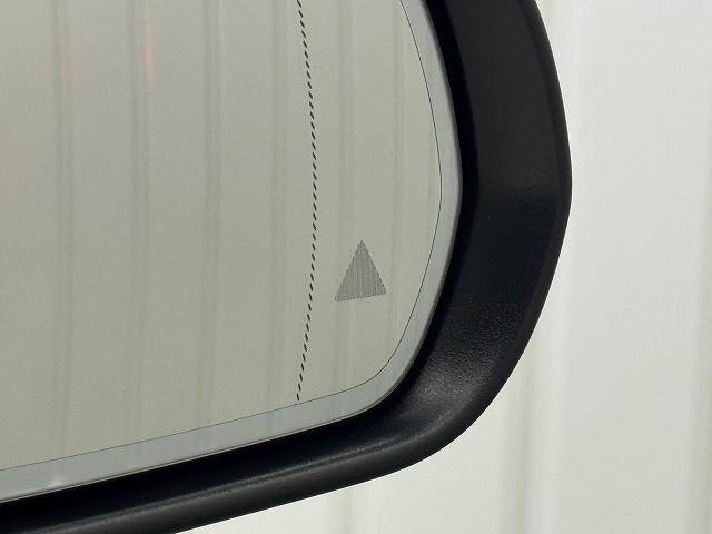 GLB-CLASSGLB 200d 4MATIC AMGライン 内装他