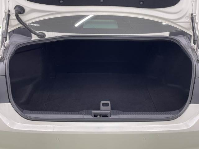 トヨタ クラウンハイブリッドの画像11