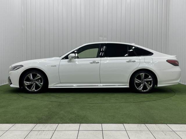 トヨタ クラウンハイブリッドの画像14