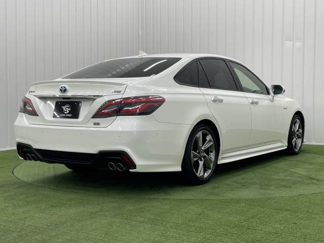 トヨタ クラウンハイブリッドの画像16