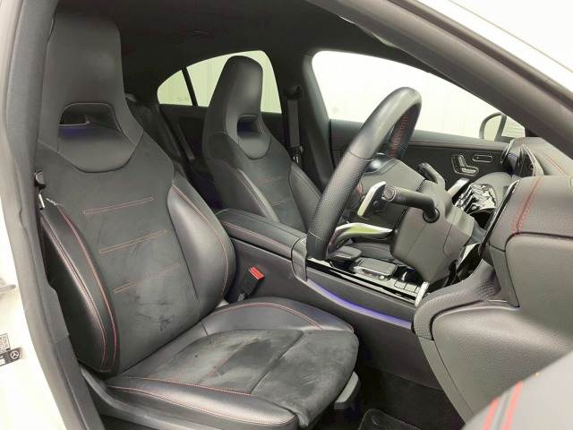 CLA-CLASSCLA 200 d AMGライン 内装他