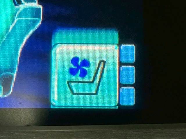 トヨタ クラウンアスリートハイブリッドの画像7