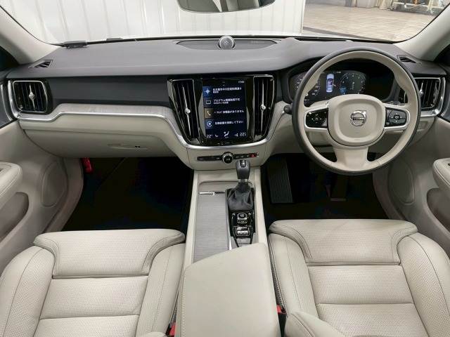 S60T5 Inscription 内装他