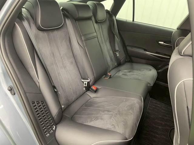 トヨタ クラウンハイブリッドの画像10