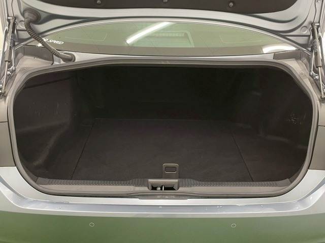 トヨタ クラウンハイブリッドの画像11