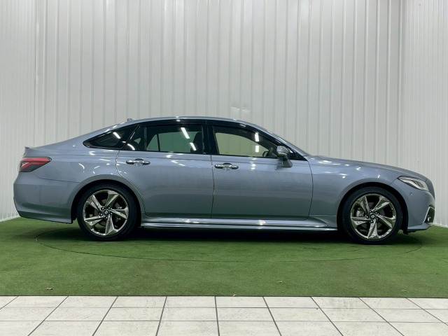 トヨタ クラウンハイブリッドの画像14