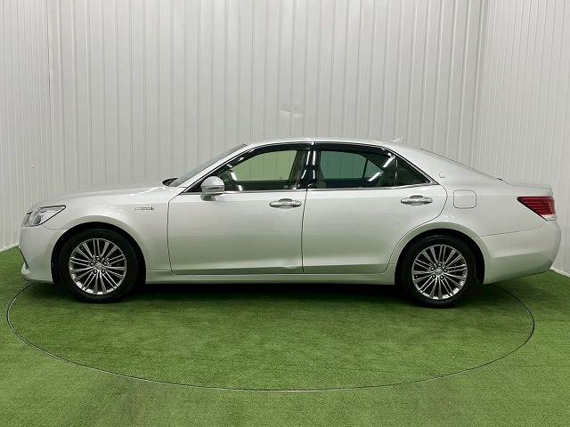 トヨタ クラウンロイヤルハイブリッドの画像14