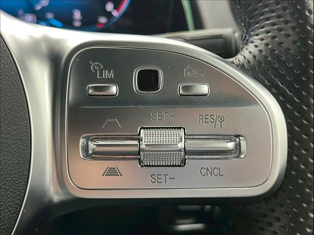 GLB-CLASSGLB 200d 内装他