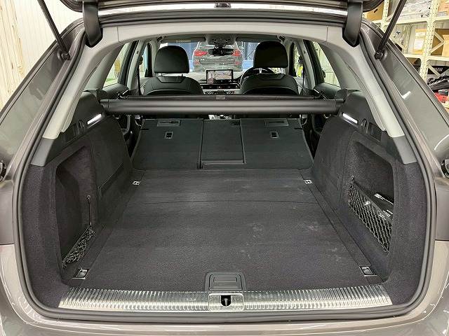 アウディ A4 Avantの画像11
