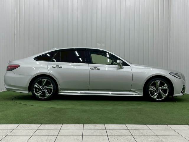 トヨタ クラウンの画像15