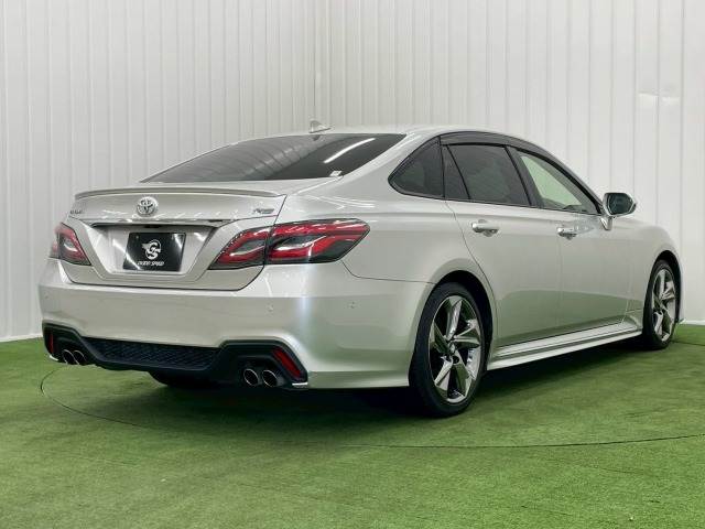 トヨタ クラウンの画像16