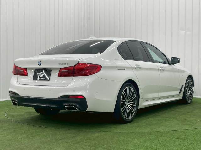 BMW 5Series Sedanの画像16