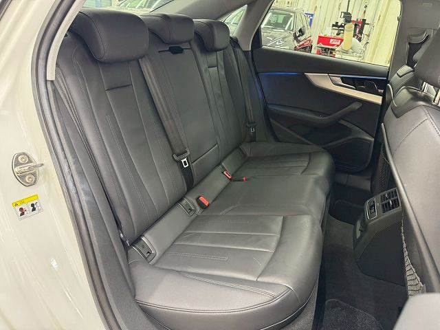 アウディ A4の画像10