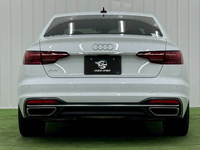 アウディ A4の画像13