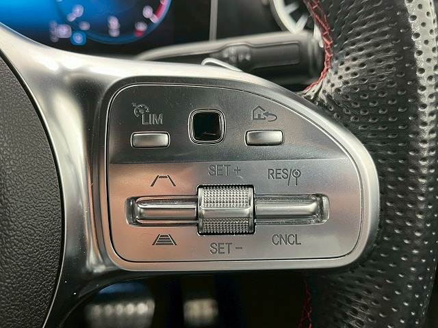 CLA-CLASS Shooting BrakeCLA 200 d シューティングブレーク AMGライン 内装他