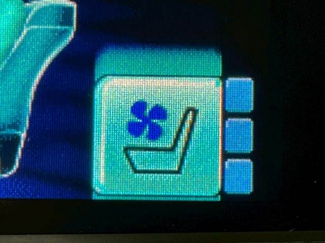 トヨタ&nbsp;クラウンアスリートハイブリッドの画像5