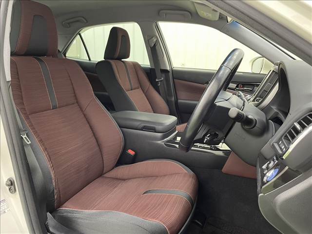 トヨタ&nbsp;クラウンアスリートハイブリッドの画像9