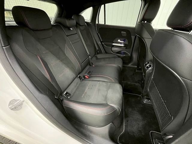 メルセデス・ベンツ&nbsp;EQAの画像10