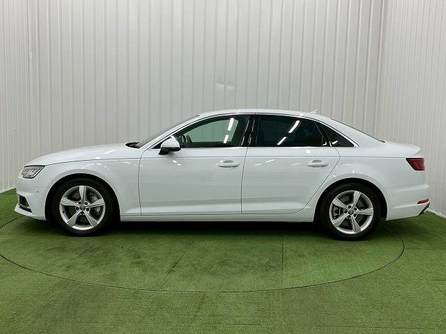 アウディ A4の画像15