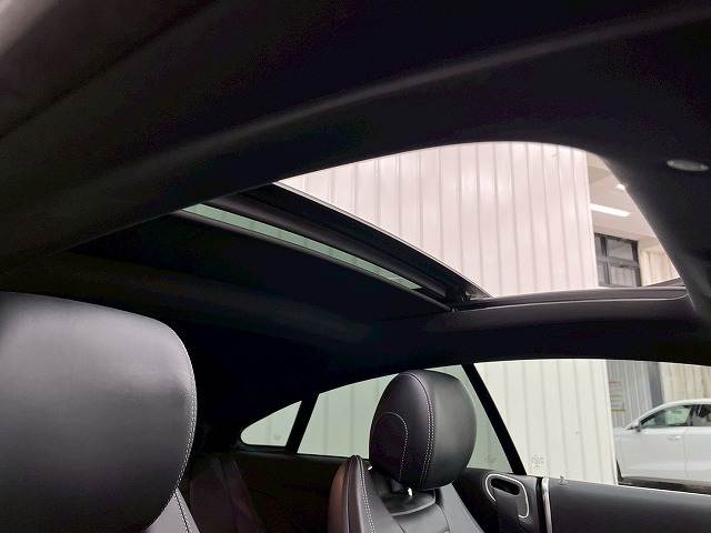 メルセデス・ベンツ&nbsp;E-CLASS Coupeの画像5