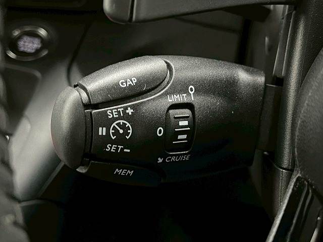 DOBLOベースグレード 内装他