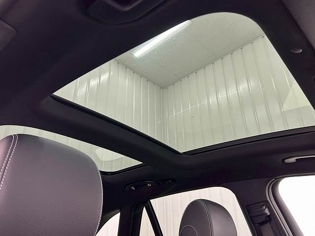 GLC-CLASSGLC 220 d 4MATIC AMGライン 内装他