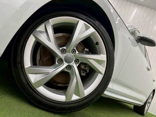 アウディ&nbsp;A4 Avantの画像19