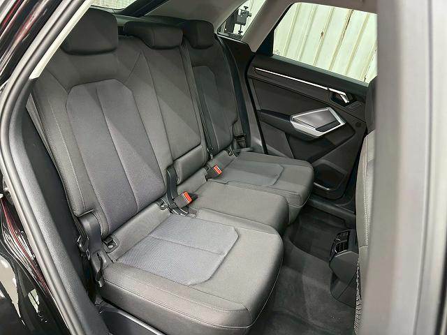 アウディ Q3の画像10